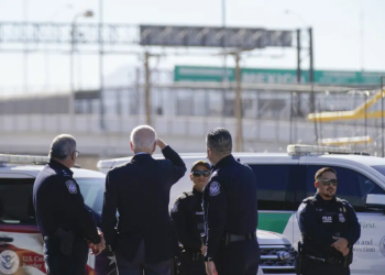 Visita Biden frontera entre EU y México, mientras problema de inmigración se calienta