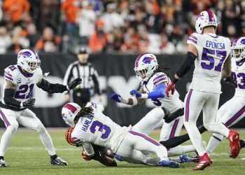 Recuperación de Hamlin avanza en una dirección positiva: representante familiar