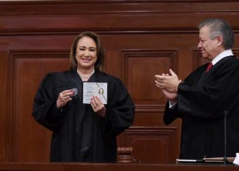 Reitera Kenia López que Yasmín Esquivel no puede ser presidenta de la Corte