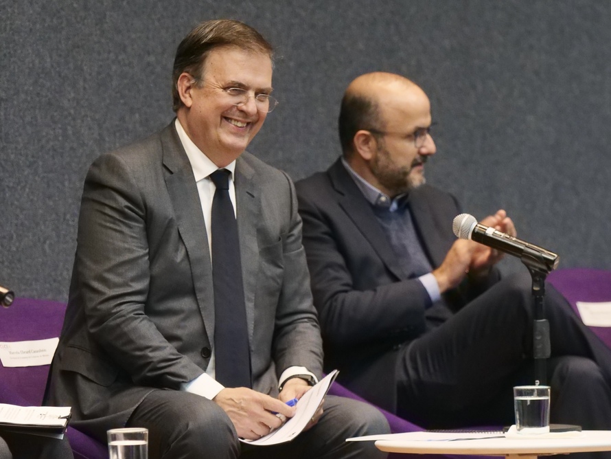 Actuará México con “cabeza fría” ante aumento de aranceles de EU: Ebrard