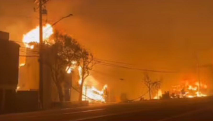 Carlos Vela pierde su casa en Malibu, California por incendios forestales