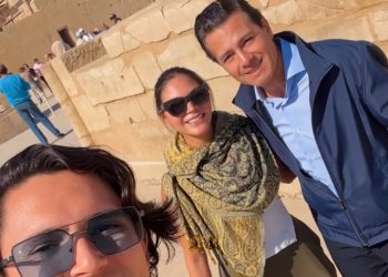 Encuentran turisteando a Peña Nieto en Egipto