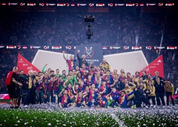 Barcelona gana la Supercopa de España después de golear al Real Madrid