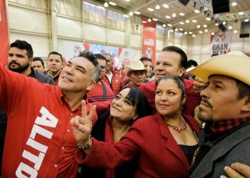 Alarmante que casi 40% del precio de cada litro de gasolina sea de impuestos: “Alito” Moreno