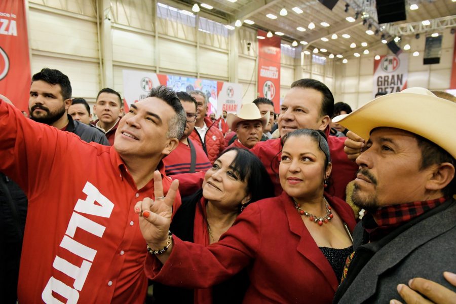 Alarmante que casi 40% del precio de cada litro de gasolina sea de impuestos: “Alito” Moreno