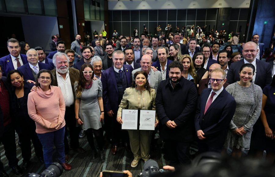 Presenta Brugada ventanilla única de coordinación inmobiliaria; “ningún empresario tendrá que pagar sobornos”