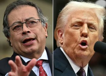 Responde Petro a Trump y anuncia aranceles a EU