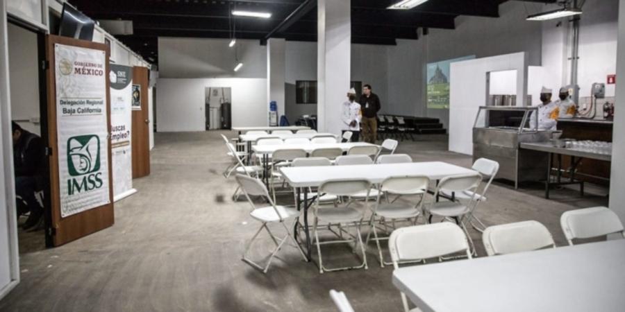 Instala gobierno de Sheinbaum 10 centros de atención para recibir a migrantes deportados de EU