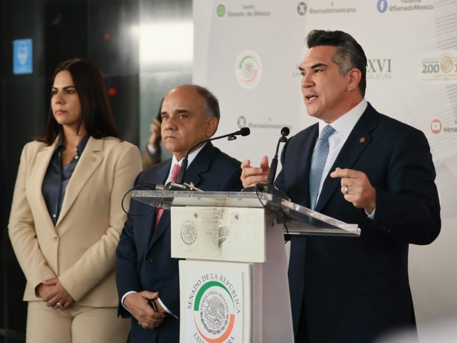 Pide PRI en el Senado a gobierno de Sheinbaum actuar anticipadamente ante posible ola de Covid-19