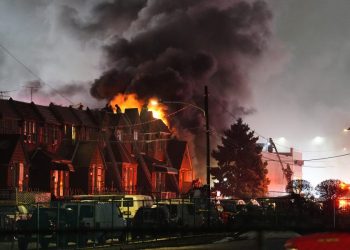 Confirma SRE muerte de 6 mexicanos en aeronave que se estrelló en Philadelphia