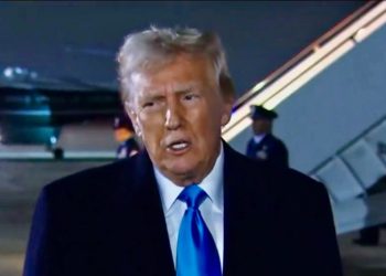 Anuncia Trump diálogo con México y Canadá sobre aranceles