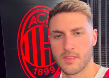 Santi Giménez manda mensaje a la afición del Milán