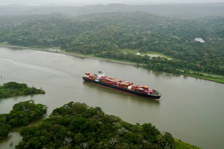 Niega el Canal de Panamá reclamación de Estados Unidos de derechos de cruce preferencial