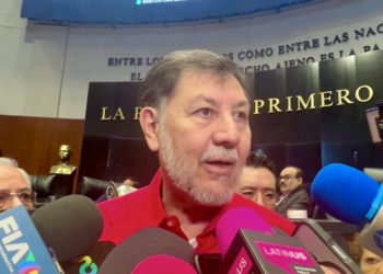 Advierte Gerardo Fernández Noroña que embargo a salario de trabajadores no pasará en el Senado