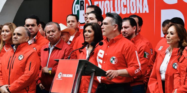 La prioridad de Morena no es el país, es su cúpula política: Alejandro Moreno