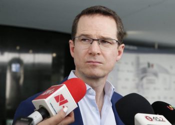 “Carroñero es no recibir a las madres buscadoras, es minimizar lo sucedido”, Ricardo Anaya a Fernández Noroña por caso Teuchitlán