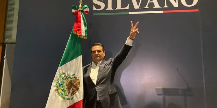 Giran orden de aprehensión contra Silvano Aureoles, ex gobernador de Michoacán