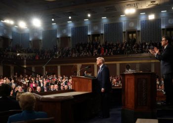 Trump atribuye entrega de 29 narcos de México a su política de aranceles