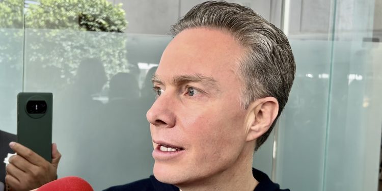 Reitera Manuel Velasco disculpas a Sheinbaum por desaire del Zócalo; no fue intencional