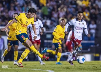 América golea a Chivas y clasifica a los cuartos de final de la Copa de Campeones de Concacaf