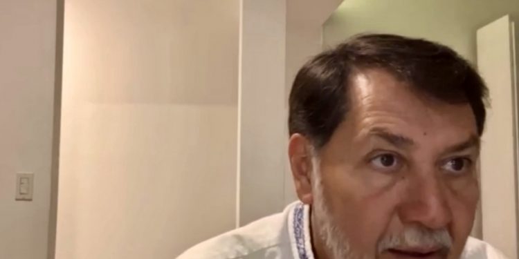 “¿Quién dice que esos zapatos son de personas desaparecidas?”, acusa Fernández Noroña posible montaje en caso Teuchitlán