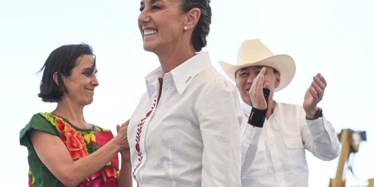 Pese a prohibición del INE, Sheinbaum se refiere a elección judicial