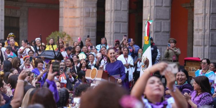 #8M Anuncia Sheinbaum a partir de agosto entrega de la Pensión Bienestar a mujeres de 60 a 63 años
