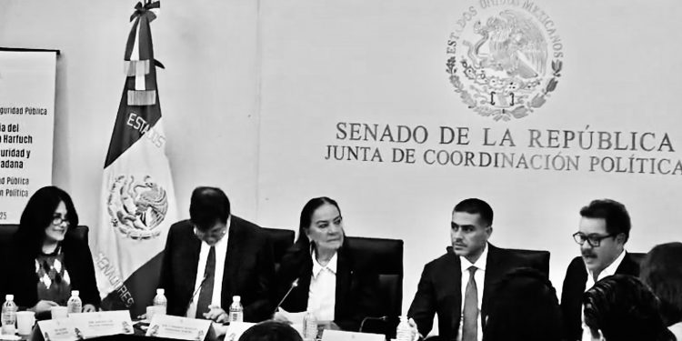 Defiende García Harfuch nueva estrategia de seguridad y marca distancia con el sexenio anterior