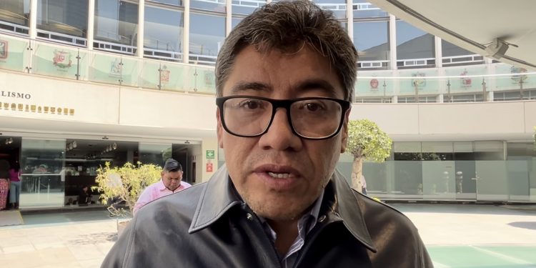 Acusa senador Saúl Monreal que el INE quiere “tronar” la elección del Poder Judicial