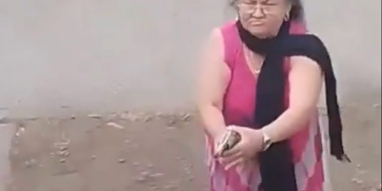 Dictan prisión preventiva justificada a Carlota “N” por asesinato de dos personas en Chalco