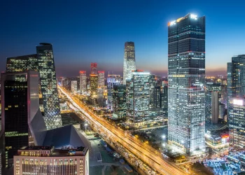 Eleva Trump a 125% aranceles a China “con efecto inmediato”