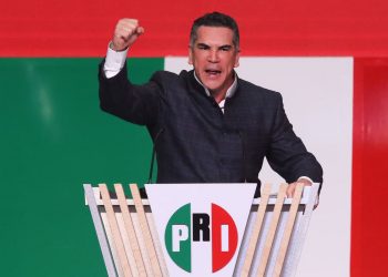 Tribunal Electoral desecha queja de Sheinbaum contra Alejandro Moreno por supuestas calumnias