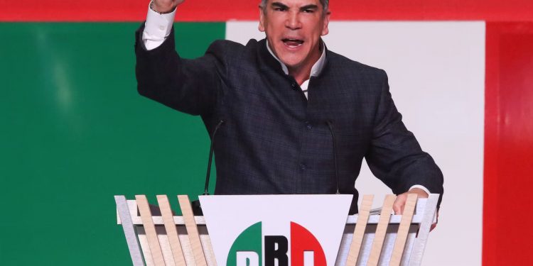 Tribunal Electoral desecha queja de Sheinbaum contra Alejandro Moreno por supuestas calumnias