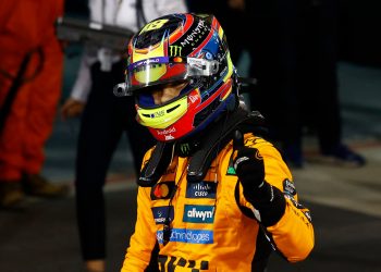 Piastri de McLaren se lleva la pole en el GP de Bahréin