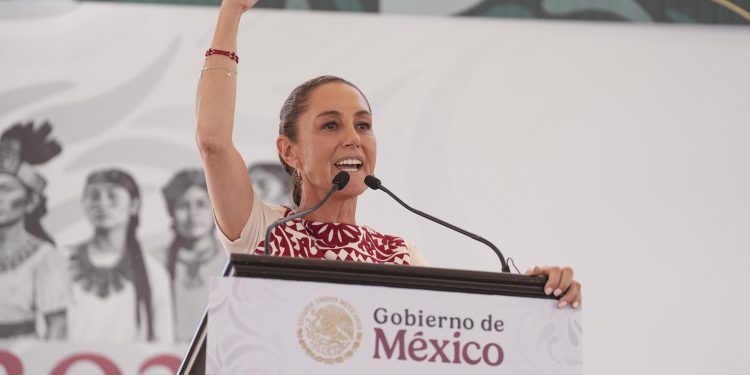 Sheinbaum: No están prohibidos los narcocorridos, buscamos promover otros contenidos