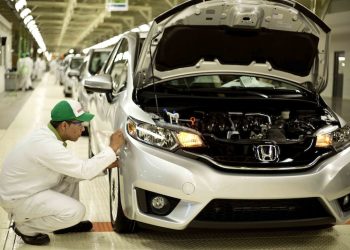 Ebrard desmiente traslado de producción de Honda a EEUU