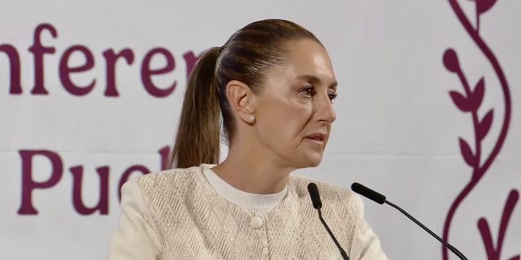 Sheinbaum rechaza prohibir narcocorridos en espacios públicos