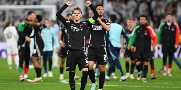 Sin fútbol ni conexión, el Madrid se estrella ante el Arsenal