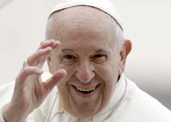 Alejandro Moreno lamenta la muerte del Papa Francisco y destaca su legado