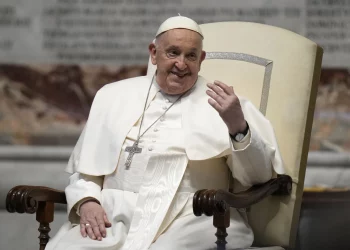 Se suma el Senado a condolencias por el fallecimiento del Papa Francisco