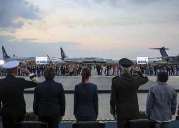 Mexicana sumará 20 aviones Embraer; AIFA tendrá nuevos destino: Sheinbaum