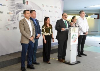 ¿Como las Sabritas, pero con música? PVEM quiere advertencias en canciones