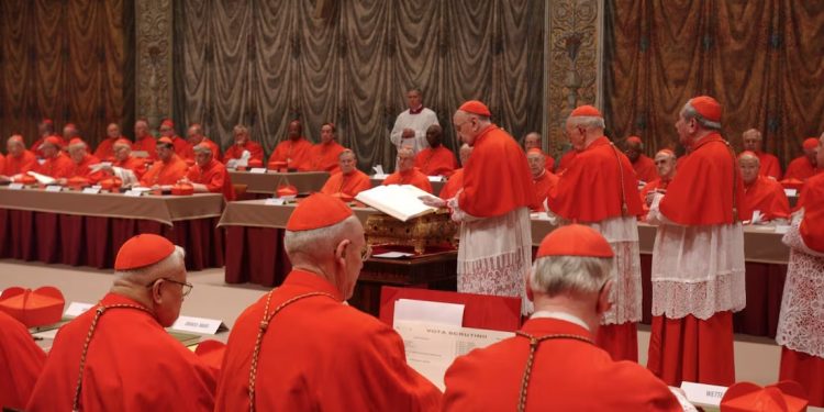 El cónclave para elegir al sucesor de Francisco comenzará el 7 de mayo