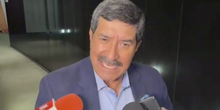 Ley de Telecomunicaciones requiere ajustes, pero respeta libertades: Javier Corral