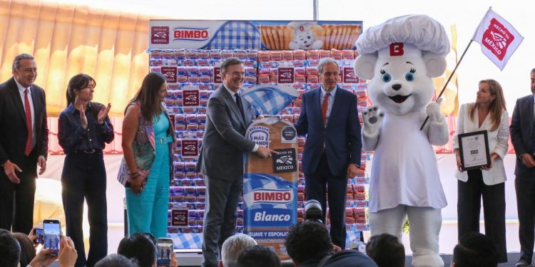 México negocia con EEUU reducción de aranceles al acero, aluminio y autos: Ebrard