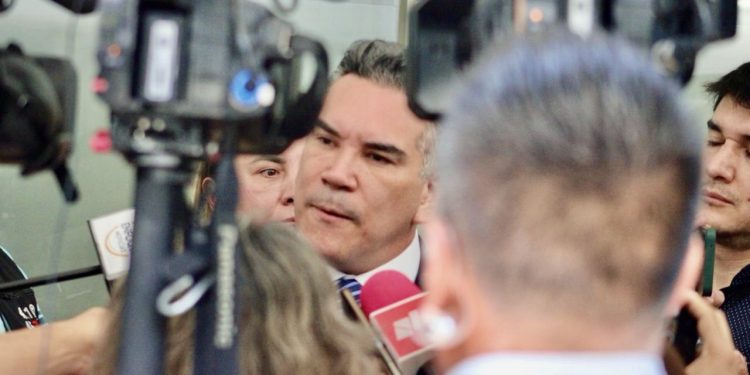 Denunciará “Alito” Moreno a AMLO en EU por omisión en lucha contra el narcotráfico