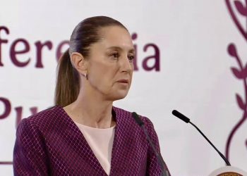 Celebra Sheinbaum que autopartes mexicanas quedan libres de aranceles en EEUU