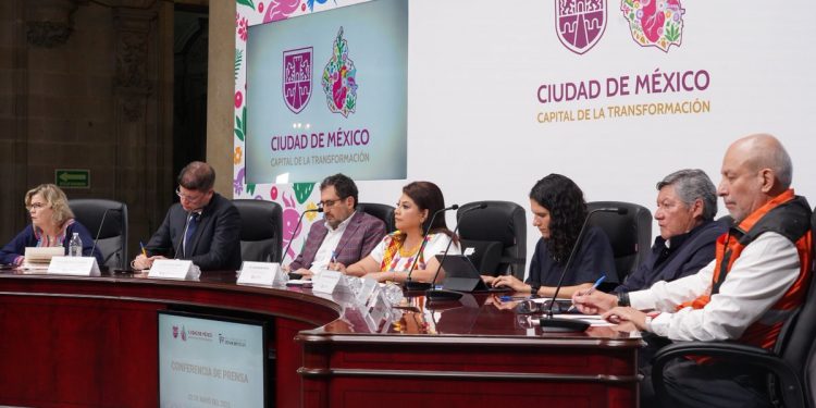 Clara Brugada refuerza seguridad tras denuncias por “pinchazos” en el Metro; van 41 denuncias