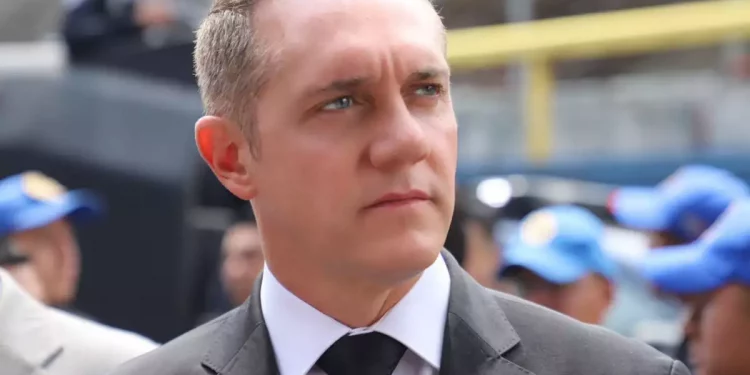 Nombra Brugada a Adrián Rubalcava nuevo director del Metro