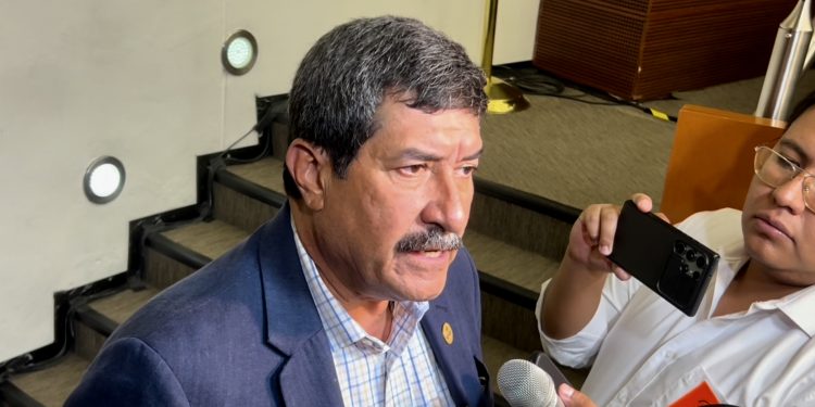 Ley de Telecomunicaciones será corregida y mejorada: Javier Corral; descarta intención de censura del gobierno